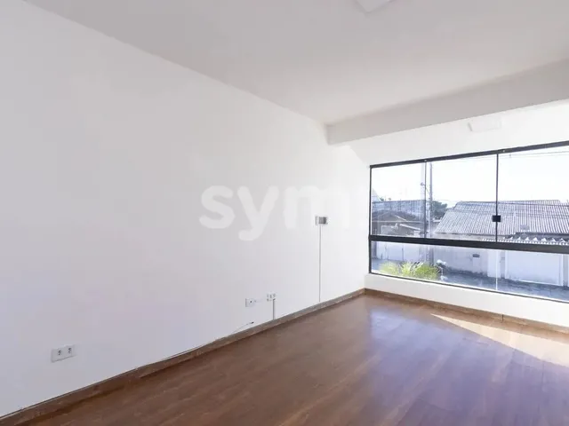 Imagem 13: Sobrado com 4 Quartos no Pilarzinho!