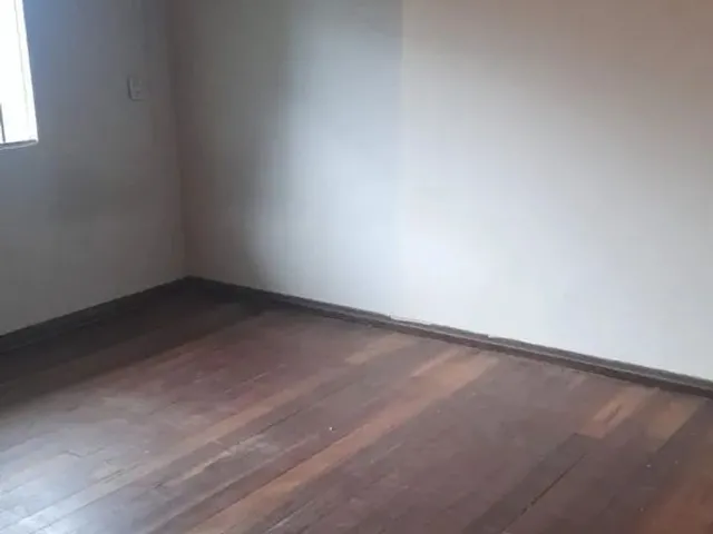 Imagem 2: Alugo Casa Sozinha no Terreno