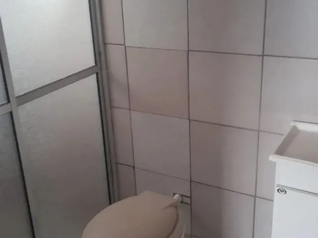 Imagem 3: Alugo Casa Sozinha no Terreno