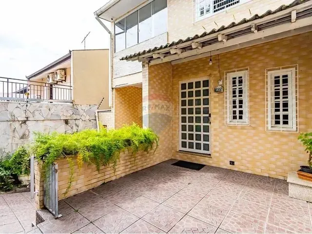 Imagem 6: Sobrado para Locação 03 Dormitórios, 218M² Tarumã