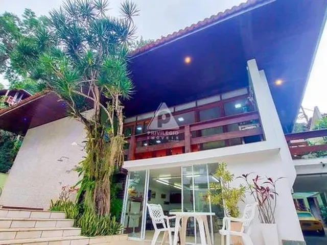 Imagem: Casa À Venda em São Conrado, 5 Quartos