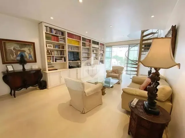Imagem: Cobertura para Venda com 3 Quartos, 199M²
