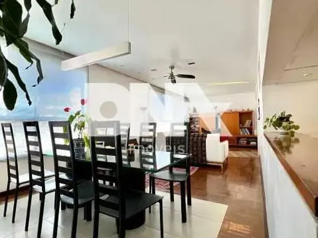 Imagem: Apartamento - / Residencial / Urca