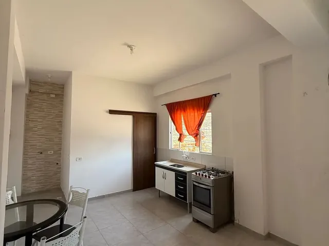 Imagem: Alugada Excelente Kitnet com Vaga de