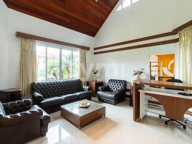 Imagem 4: Belíssima Casa no Alphaville Graciosa