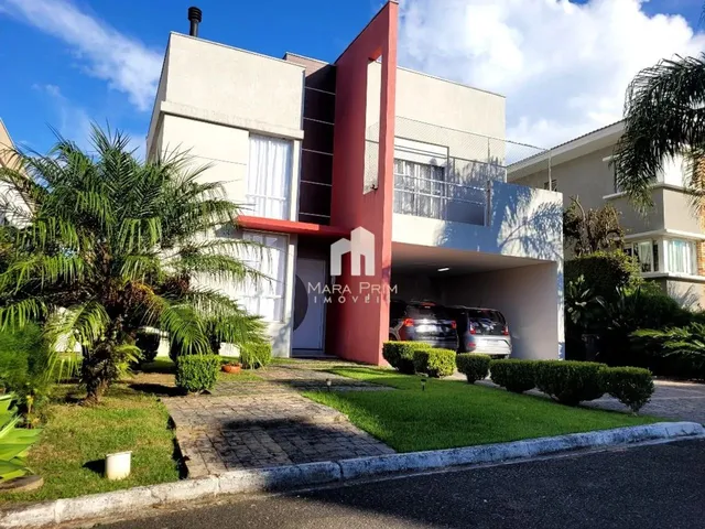 Imagem: Sobrado com 03 Dormitórios À Venda por