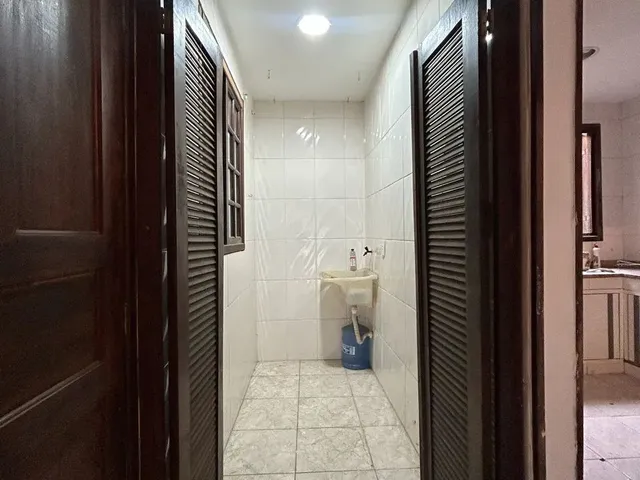 Imagem 6: Oportunidade!!! Casa com 2 Quartos, Cozinha Americana e Área de Serviço