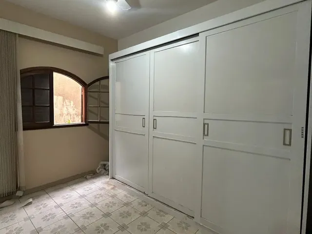Imagem 3: Oportunidade!!! Casa com 2 Quartos, Cozinha Americana e Área de Serviço