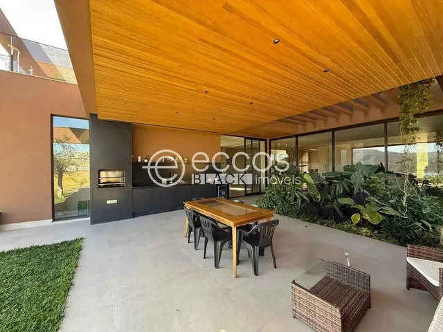 Imagem: Casa em Condomínio para Aluguel, 5 Quartos