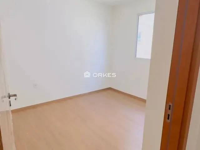 Imagem 3: Apartamento 2/4 Arcos do Jardim