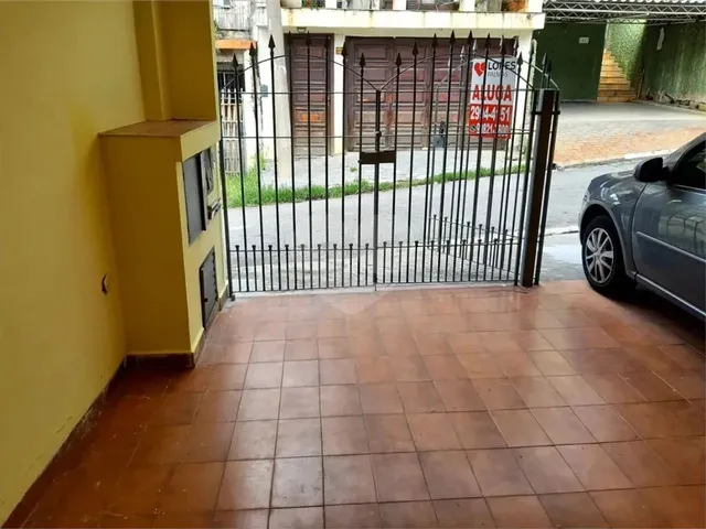 Imagem: Casa Térrea com 2 Quartos para Locação