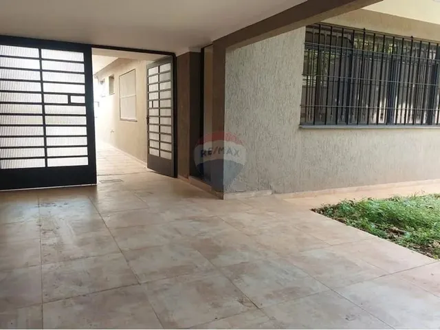 Imagem: Alugo - Casa Térrea com 3 Quartos na Casa