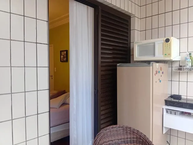 Imagem 6: Quarto com Sacada no Gonzaga 1.950