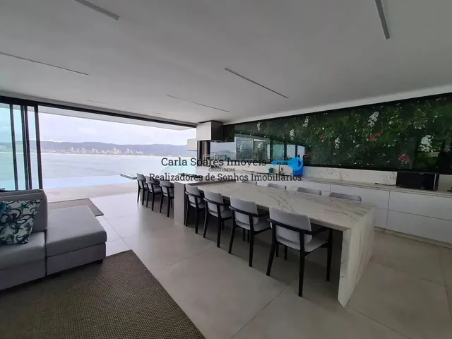 Imagem: A casa possui 5 Dormitórios, 6 Suítes, 5 Banheiros,