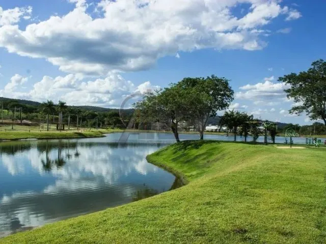 Imagem: Vendo Lote no Condomínio Gran Royalle Pirâmide