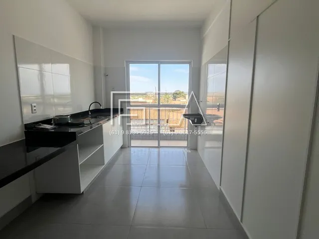 Imagem: O apartamento possui 2 Dormitórios, 1 Suíte, 1 Vaga na