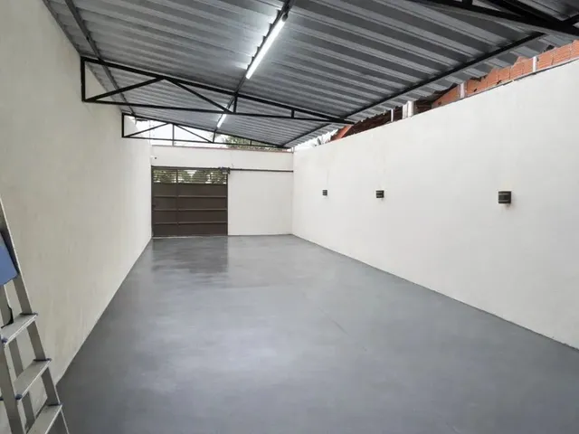 Imagem: Aluga-Se Casa Semi Mobiliada - São Miguel