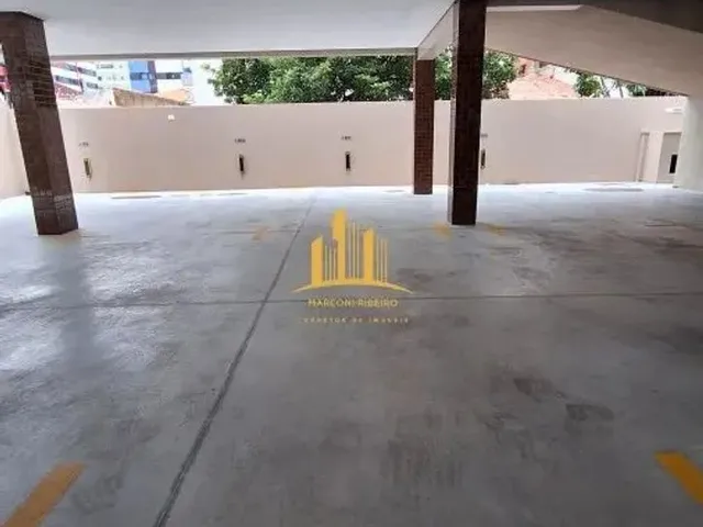 Imagem 11: Apartamento para Venda em Maceió, Ponta Verde, 4 Dormitórios, 2 Suítes, 4 Banheiros, 2