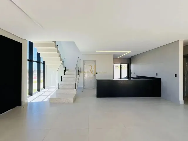 Imagem 10: Nova, Linda e Moderna. Casa com 430M2 de Área Construída no Green Park com 4 Suí