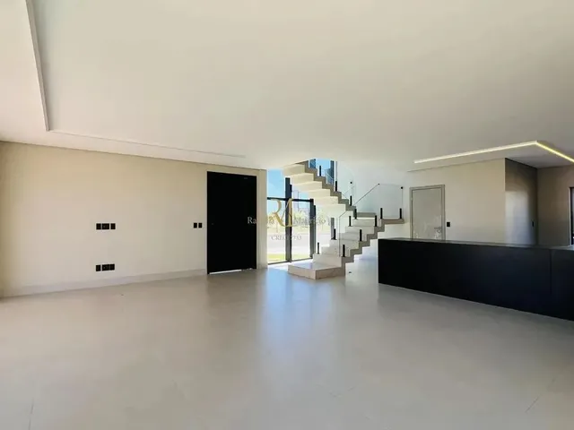 Imagem 6: Nova, Linda e Moderna. Casa com 430M2 de Área Construída no Green Park com 4 Suí