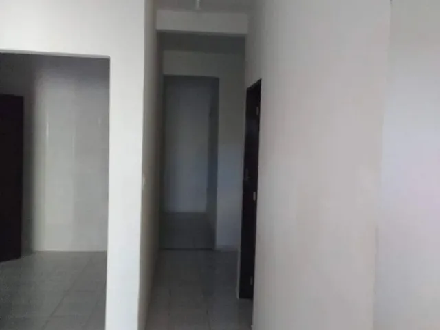 Imagem 11: Vendo Casa. Área de serviço, 2 Vagas na garageme5 Dormitórios