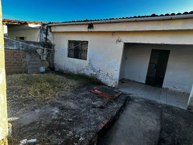 Imagem 3: Casa com 3 Quartos À Venda na Parte Baixa de Maceió - Bairro Ponta Grossa/Joaquim Leão
