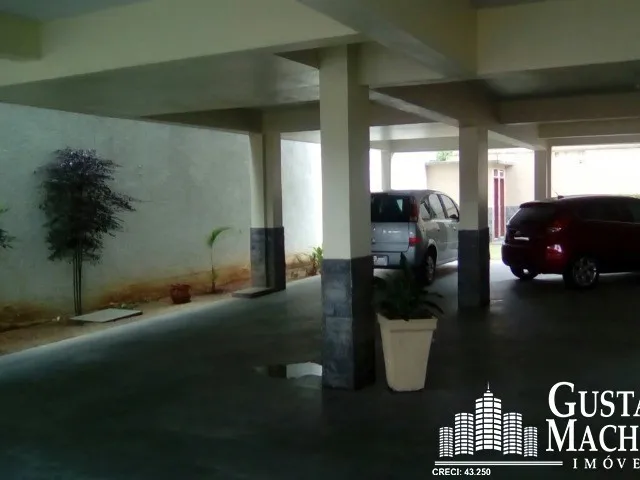 Imagem: O apartamento possui 3 Dormitórios, 1 Suíte, 2 Vagas na