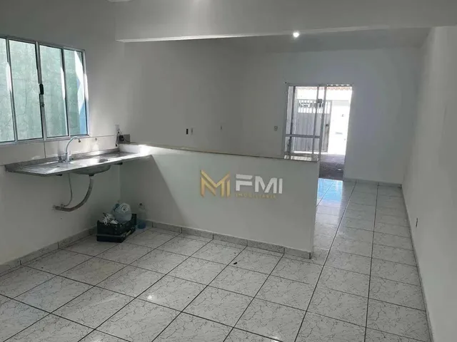 Imagem: Casa com 2 Dormitórios para Alugar por