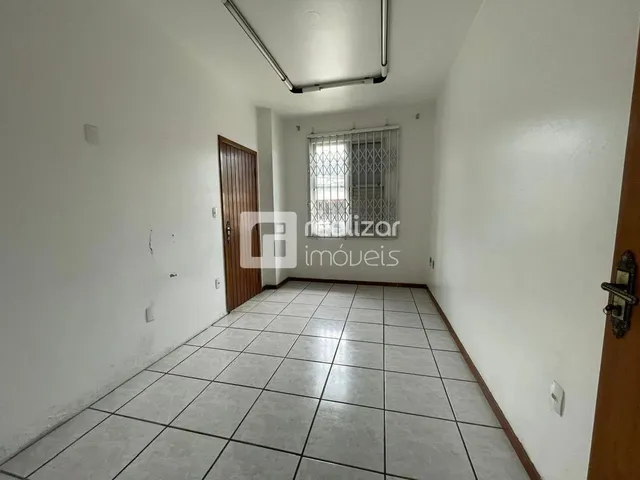 Imagem 10: Casa 5 Quartos no Bairro Estreito, Florianópolis