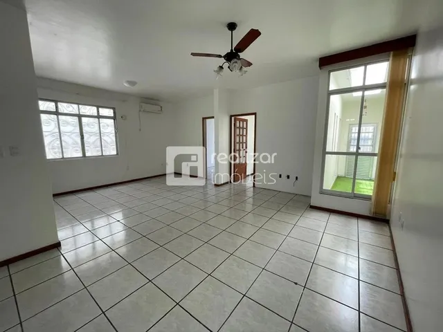 Imagem 14: Casa 5 Quartos no Bairro Estreito, Florianópolis