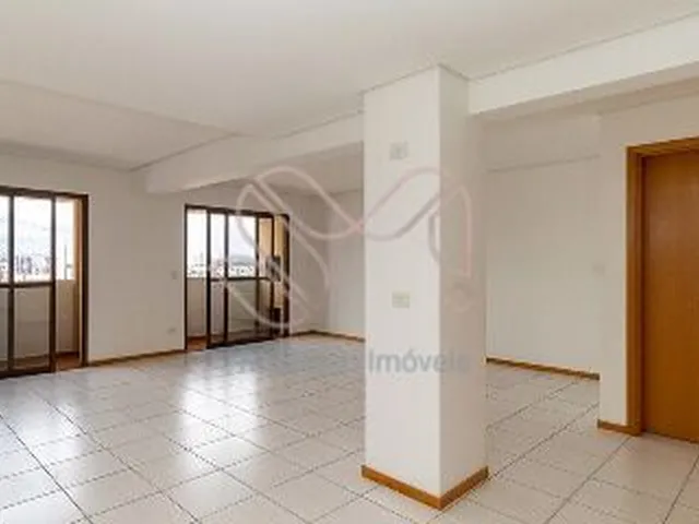 Imagem 4: Apartamento À Venda no Bairro Centro - Curitiba/Pr