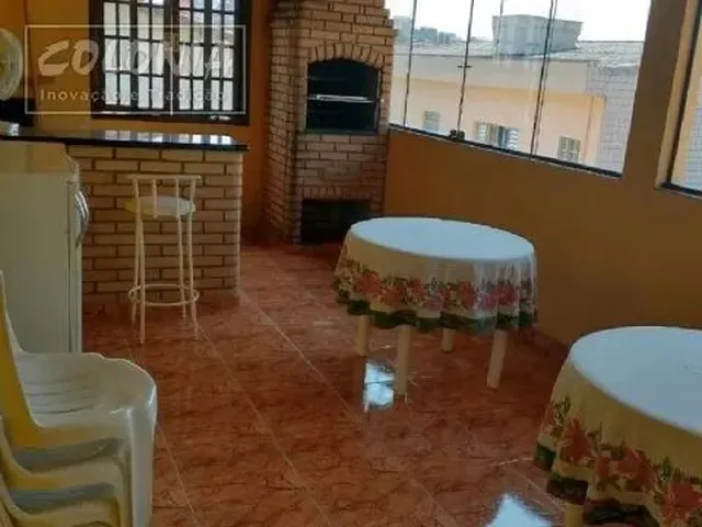 Imagem: A casa possui 3 Dormitórios, 2 Suítes, 3 Banheiros, 3