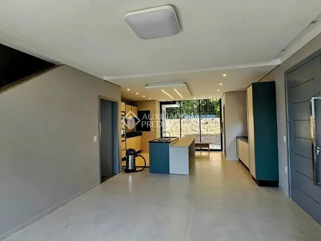 Imagem 3: Casa Triplex a Venda - Mobiliada, Bairro Cachoeira do Bom Jesus