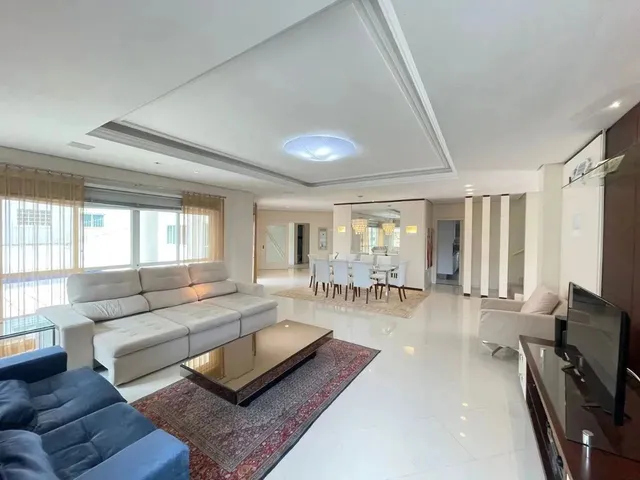 Imagem 6: Casa com 04 Dorm. Sendo 04 Suítes no Cacupé