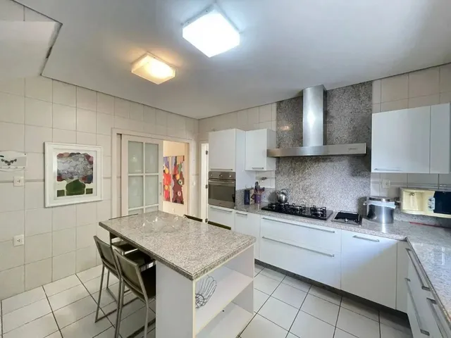 Imagem 4: Casa com 04 Dorm. Sendo 04 Suítes no Cacupé