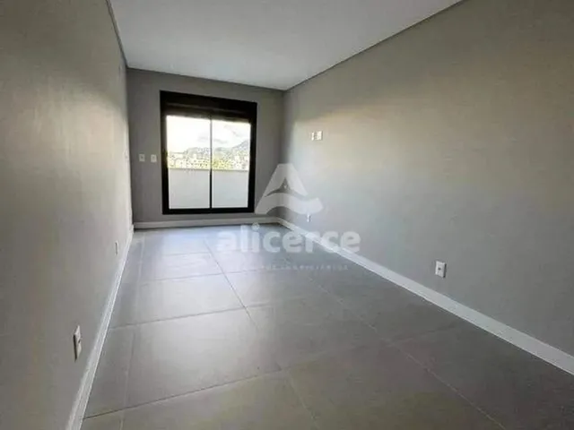 Imagem 9: Apartamento Duplex 2 Dormitórios com Suíte, Sacada com Churrasqueira, Próximo Ao Mar