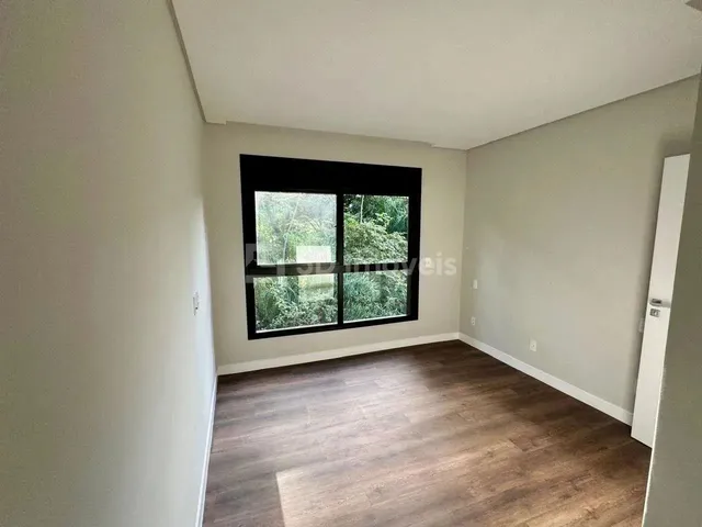Imagem 8: Casa 4 Dormitórios - Sto Antônio de Lisboa-Florianópolis, Sc