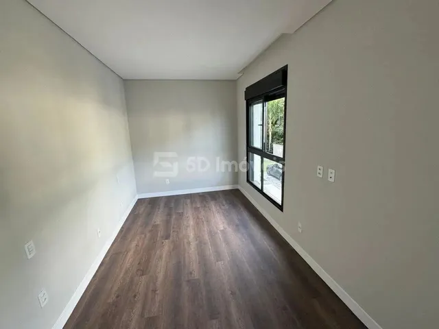 Imagem 2: Casa 4 Dormitórios - Sto Antônio de Lisboa-Florianópolis, Sc