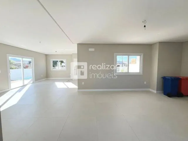 Imagem 16: Casa com 3 Dormitorios na Praia da Daniela - Florianopolis