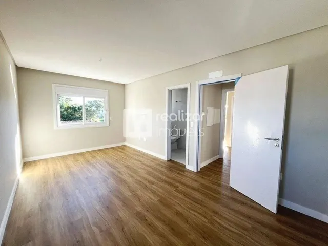 Imagem 8: Casa com 3 Dormitorios na Praia da Daniela - Florianopolis