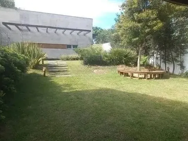 Imagem 2: Casa com 5 Dormitórios no Bairro João Paulo