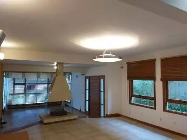 Imagem 10: Casa com 5 Dormitórios no Bairro João Paulo