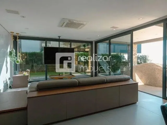 Imagem 10: Casa 4 Quartos no Bairro Cacupé Florianópolis