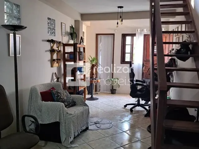Imagem 3: Casa 4 Quartos no Bairro Ingleses do Rio Vermelho Florianópolis
