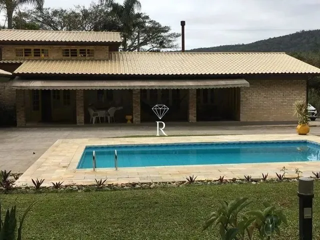 Imagem: Casa 3 Quartos no Bairro Santo Antônio