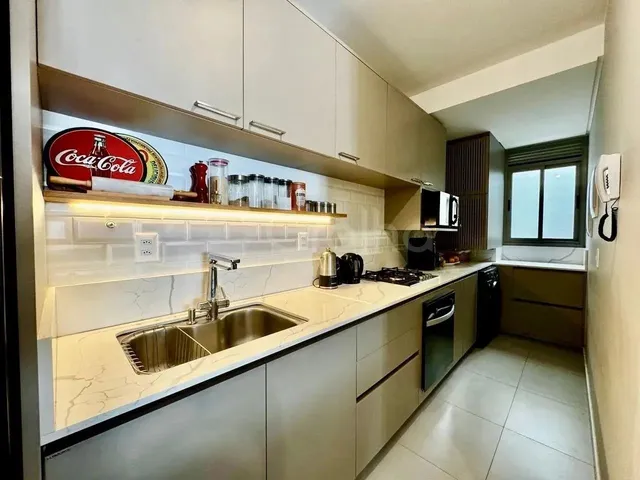 Imagem 5: Apartamento para Venda em Florianópolis, Cacupé, 2 Dormitórios, 1 Suíte, 2 Banheiros