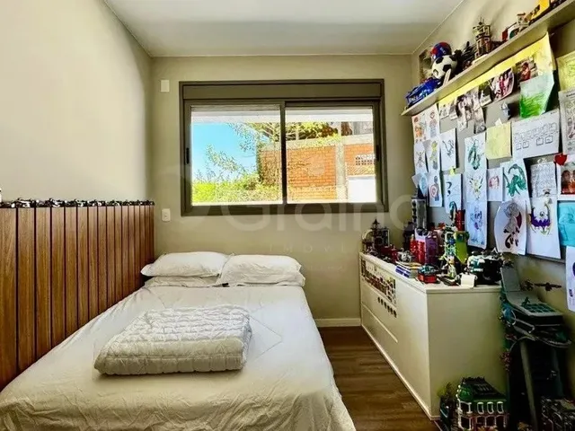 Imagem 14: Apartamento para Venda em Florianópolis, Cacupé, 2 Dormitórios, 1 Suíte, 2 Banheiros