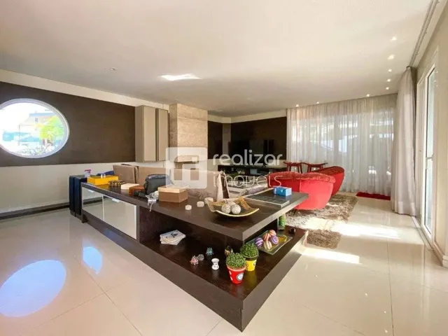 Imagem: Casa de 380 M² com 5 Suítes em Jurerê