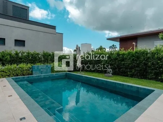 Imagem 3: Casa com 4 Dormitórios e Vista para o Mar em Cacupé