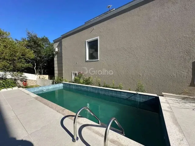 Imagem 15: Casa para Venda em Florianópolis, Cacupé, 3 Dormitórios, 3 Suítes, 5 Banheiros, 4